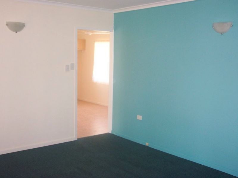 27 Cockatoo Drive, New Auckland QLD 4680