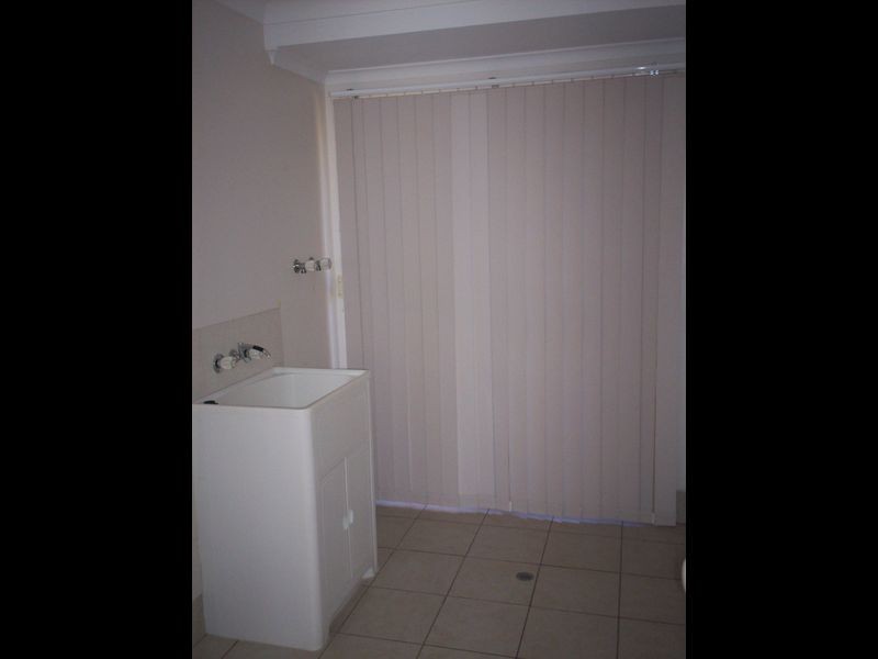 289 J’Hickey Avenue, Gladstone QLD 4680