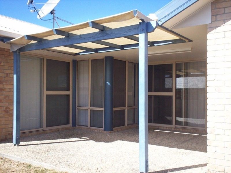 289 J’Hickey Avenue, Gladstone QLD 4680