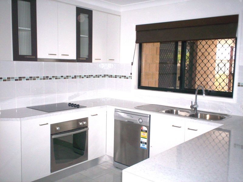 9 Eugenie Court, Glen Eden QLD 4680