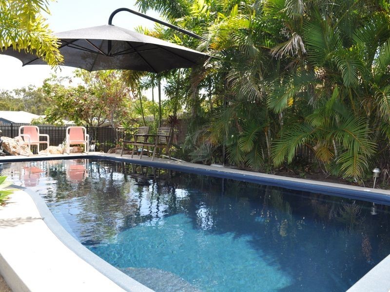 4 Curran Street, Clinton QLD 4680