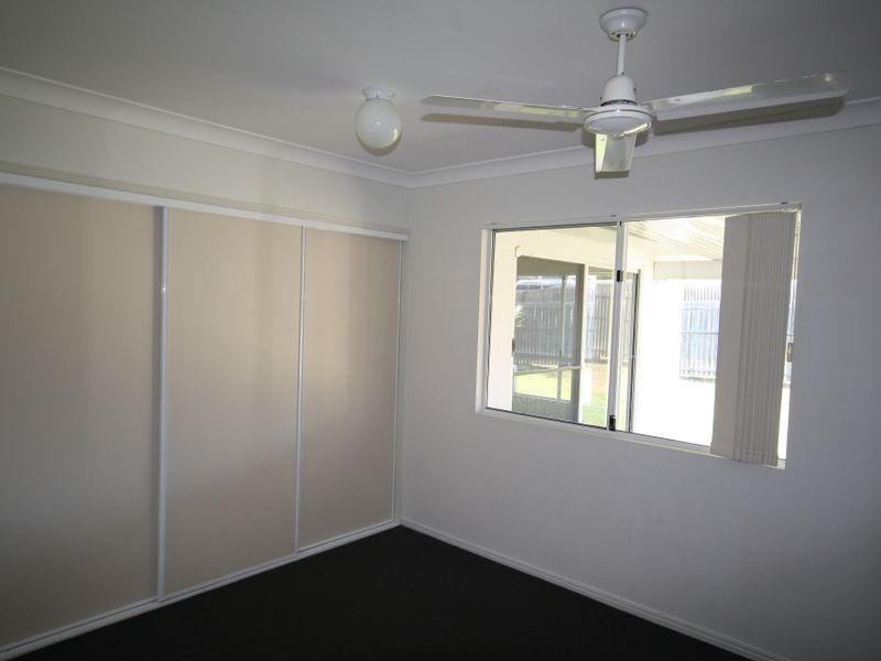 21 Saxonvale Court, New Auckland QLD 4680