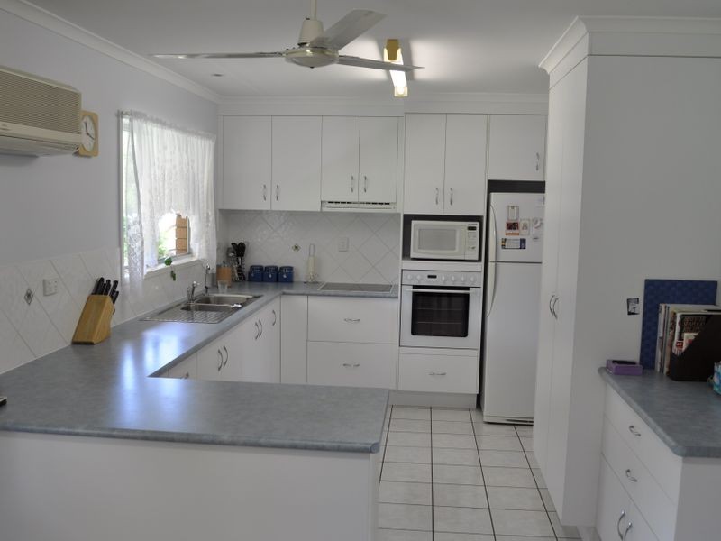 3 Potter Street, Clinton QLD 4680