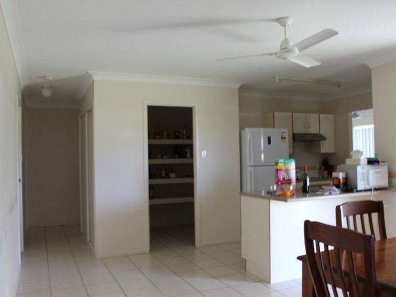 37 Skyline Drive, New Auckland QLD 4680