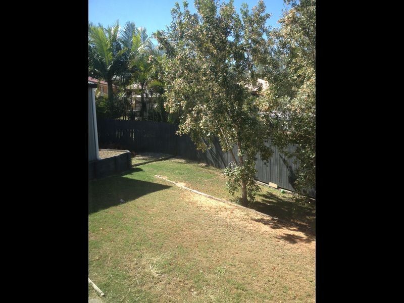 12 Stitt Close, Glen Eden QLD 4680