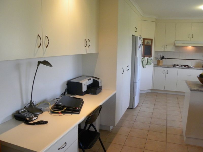 18 Magnolia Avenue, Gladstone QLD 4680