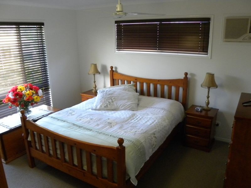 18 Magnolia Avenue, Gladstone QLD 4680