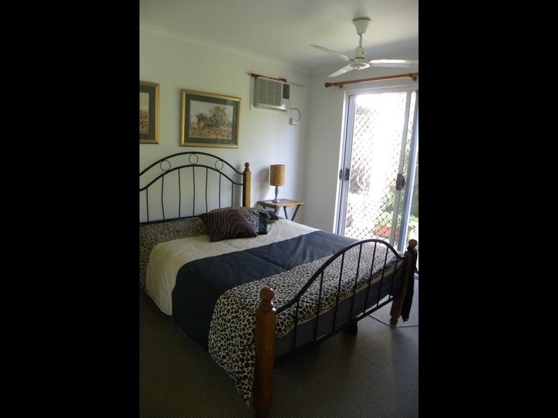 18 Magnolia Avenue, Gladstone QLD 4680