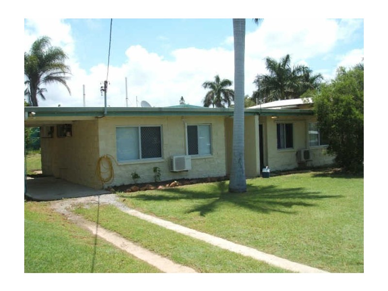 1/28 Campbell Street, Clinton QLD 4680