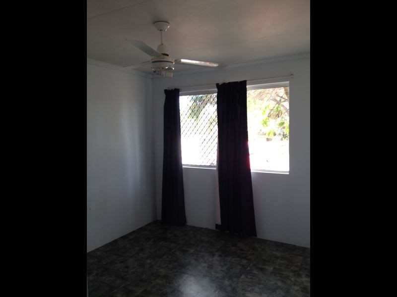 1/28 Campbell Street, Clinton QLD 4680