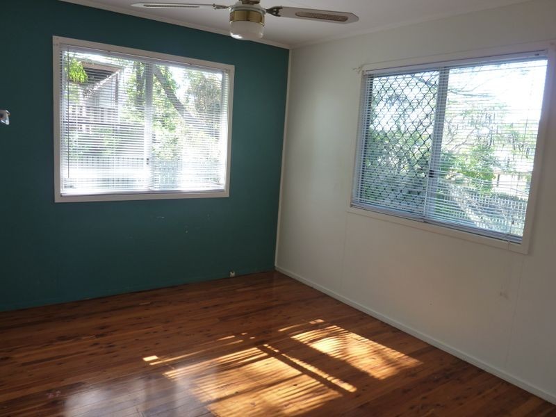 5 Pike Crescent, Gladstone QLD 4680