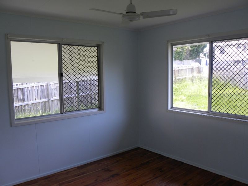 11 Dalton Street, Clinton QLD 4680
