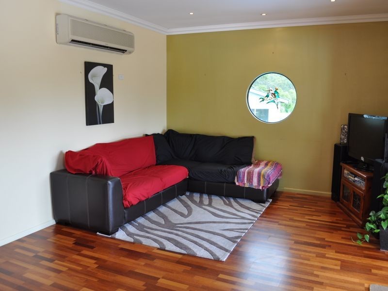 12 Solonika Court, South Gladstone QLD 4680