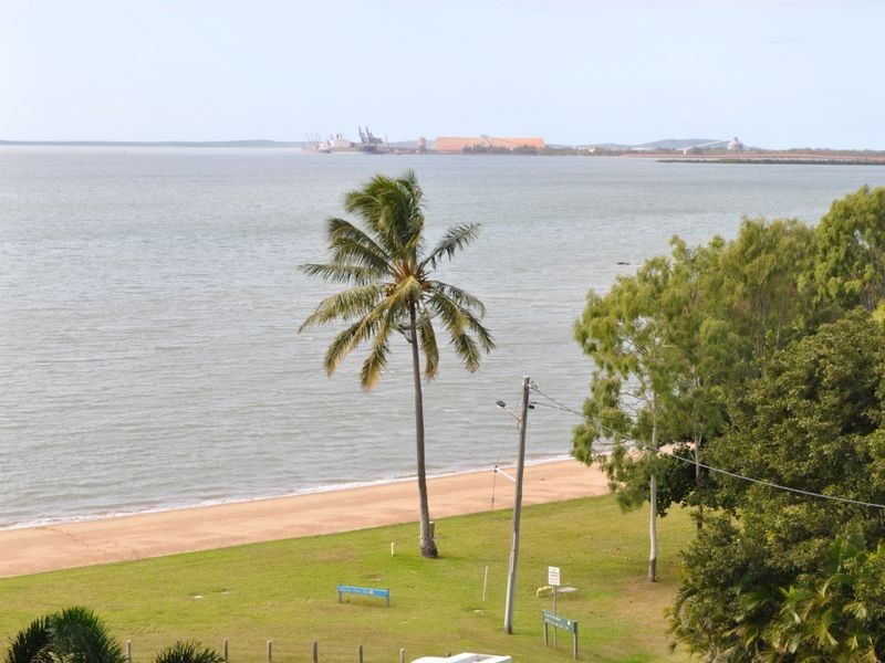 10/22 Barney Street, Gladstone QLD 4680