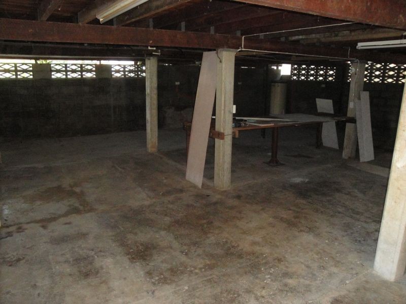 6 Barkala Close, West Gladstone QLD 4680