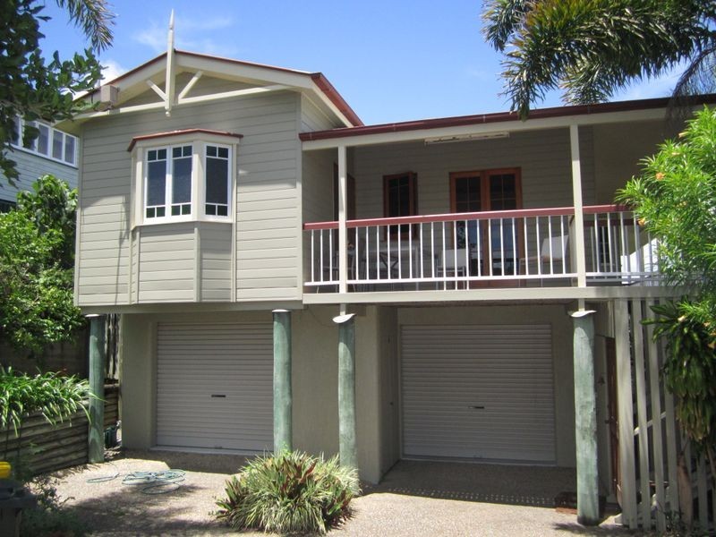 205 Goondoon Street, Gladstone QLD 4680