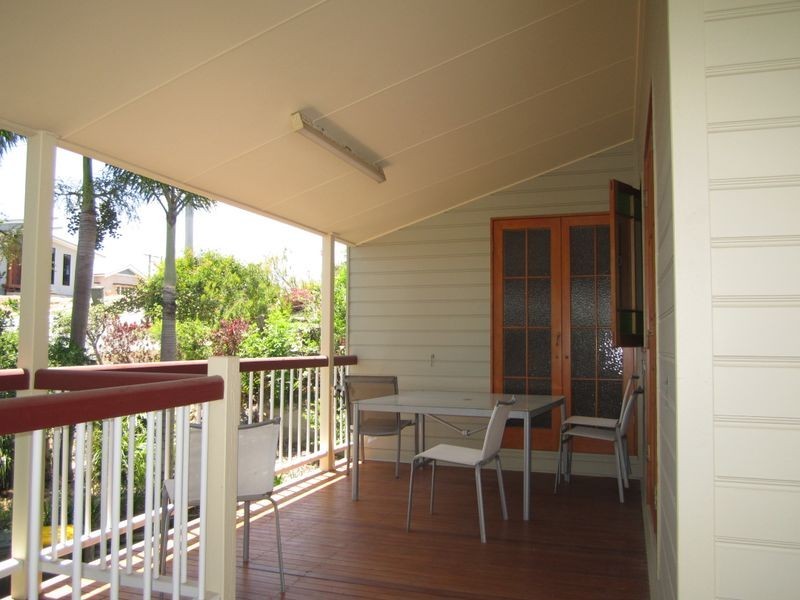 205 Goondoon Street, Gladstone QLD 4680