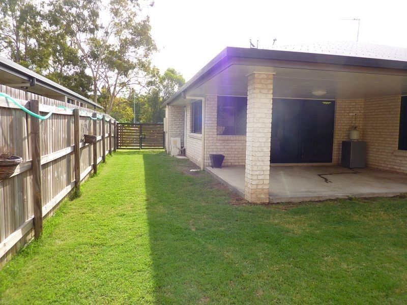 7 Larcom Rise, West Gladstone QLD 4680