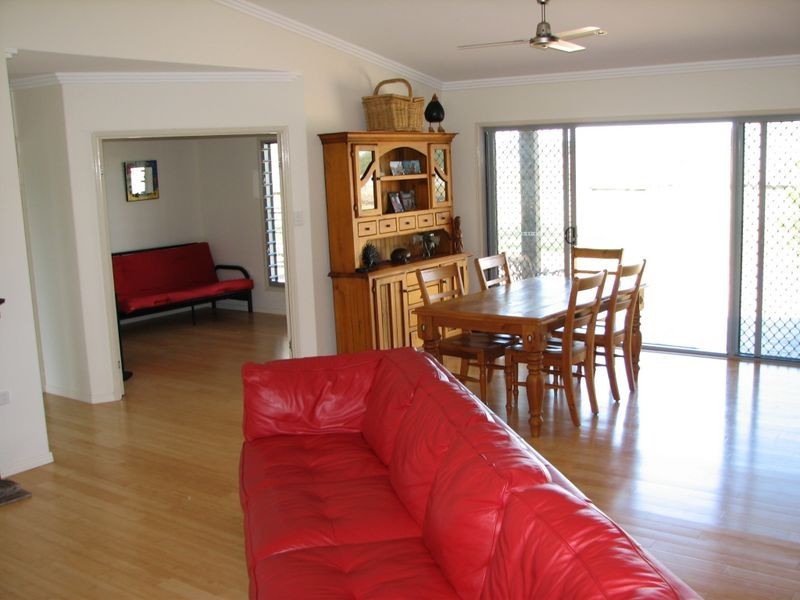 3316 Dawson Highway, Wooderson QLD 4680