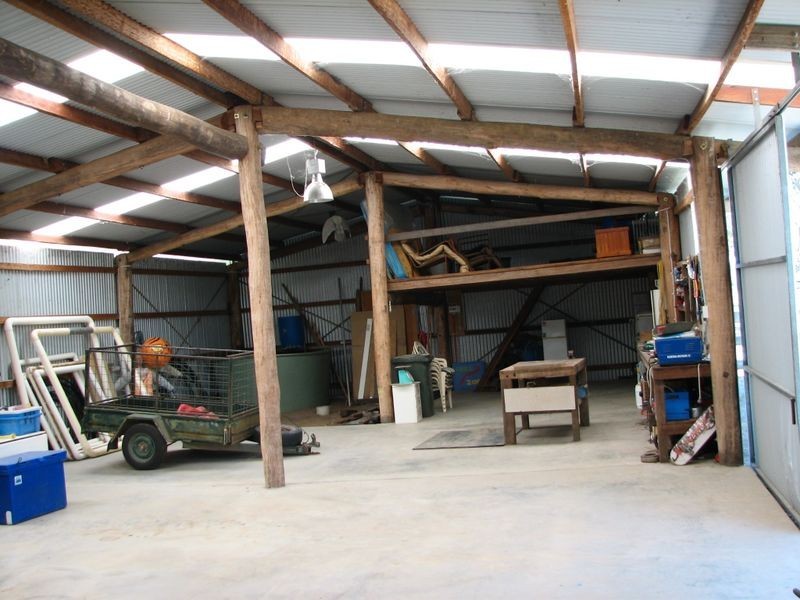 3316 Dawson Highway, Wooderson QLD 4680