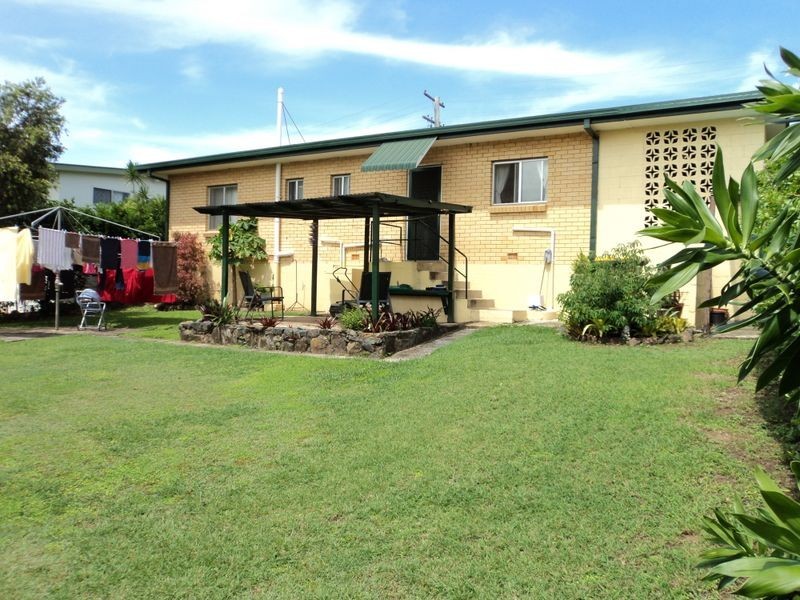 12 Wistari Street, Clinton QLD 4680