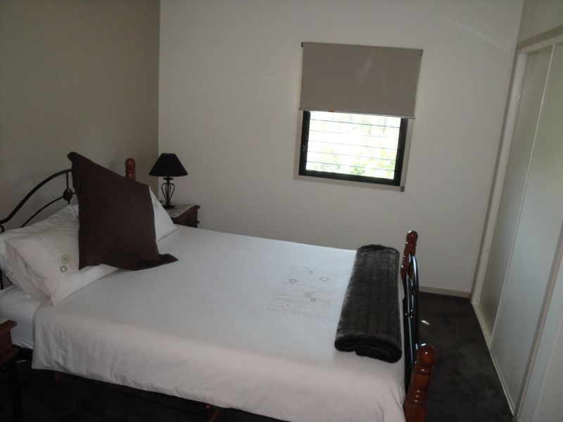 19 Bismark Street, Mount Larcom QLD 4695