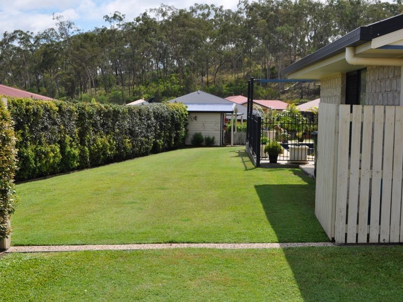 43 Katrina Boulevard, New Auckland QLD 4680