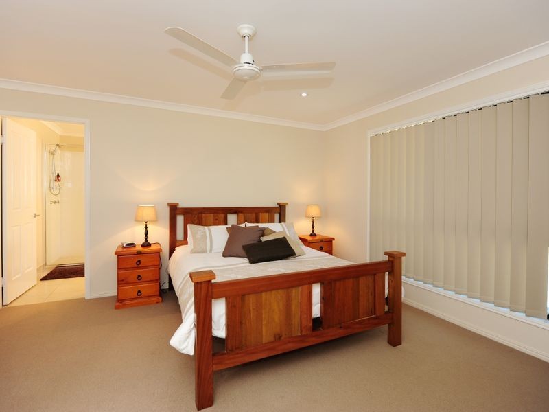 52 Lincoln James Drive, Burua QLD 4680