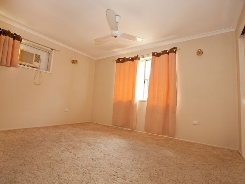 16 Luton Street, Telina QLD 4680