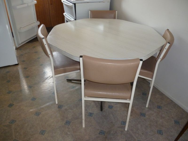 2/43 Off Lane, Gladstone QLD 4680