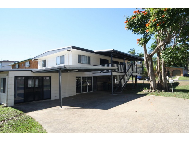 1 Evans Street, West Gladstone QLD 4680