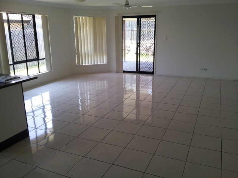 53 Agnes Street, South Gladstone QLD 4680