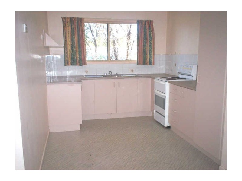 West Gladstone QLD 4680