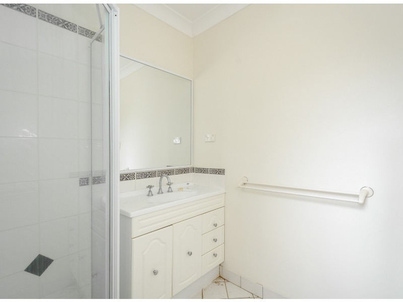 23 Mccann Street, South Gladstone QLD 4680