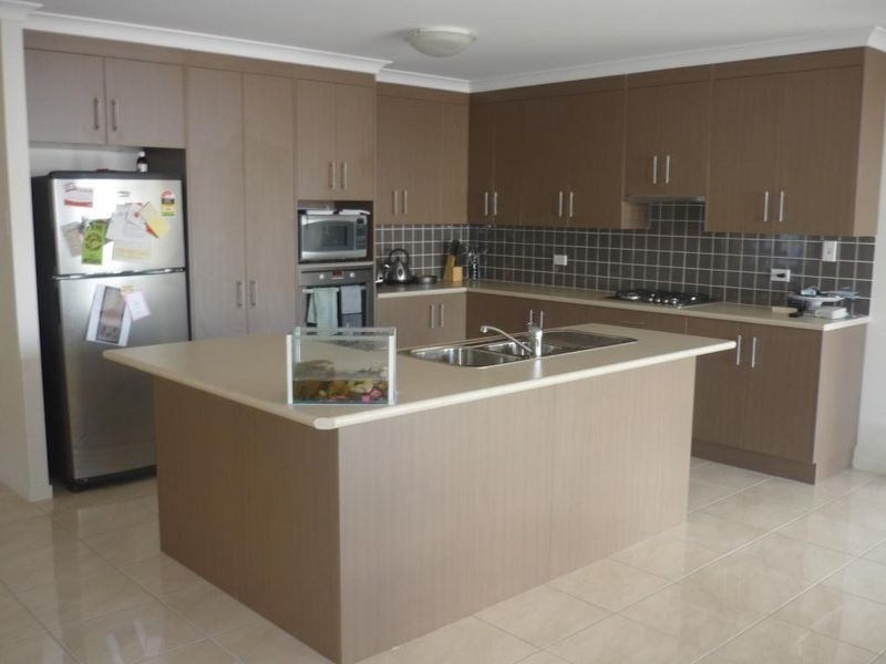 10 Munroe Court, West Gladstone QLD 4680