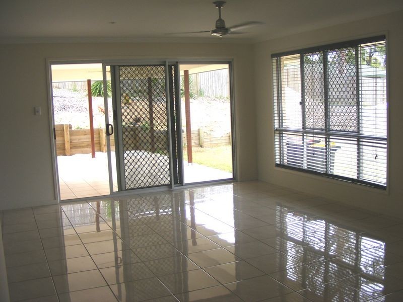 10 Munroe Court, West Gladstone QLD 4680