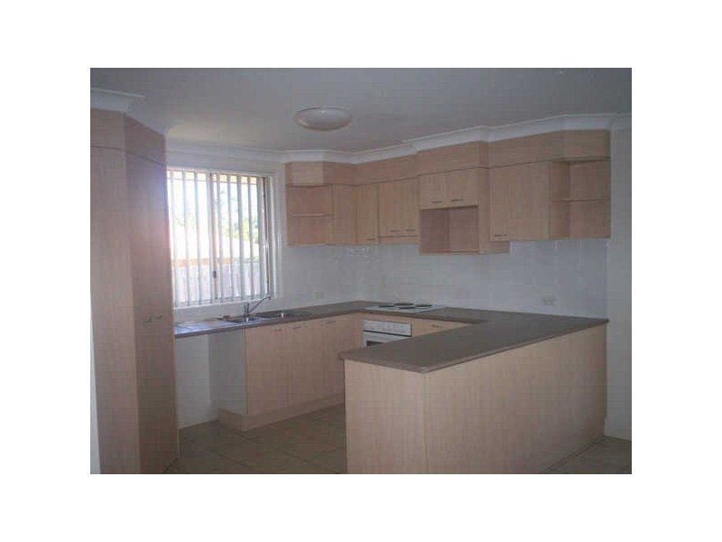 11 WHITBREAD ROAD, Gladstone QLD 4680