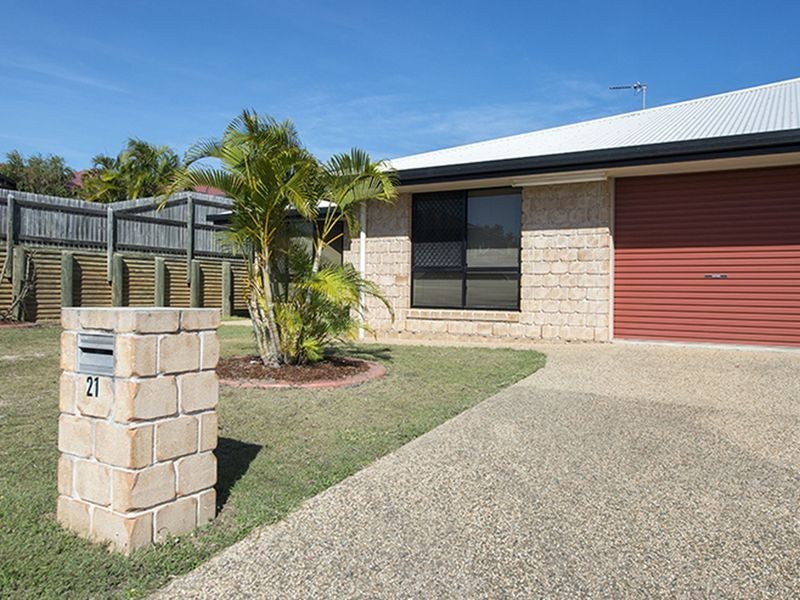 21 Linhow Crescent, Clinton QLD 4680