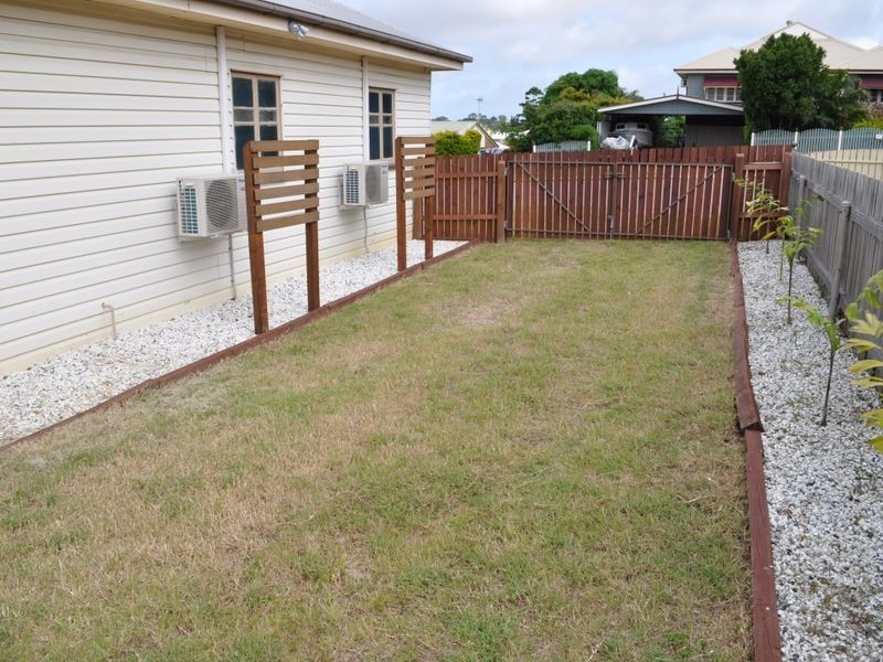 8 Pier Street, South Gladstone QLD 4680