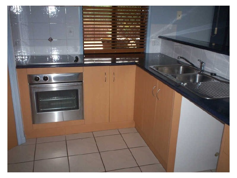 21 DUNSTALL STREET, Gladstone QLD 4680