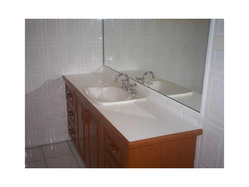 Gladstone QLD 4680