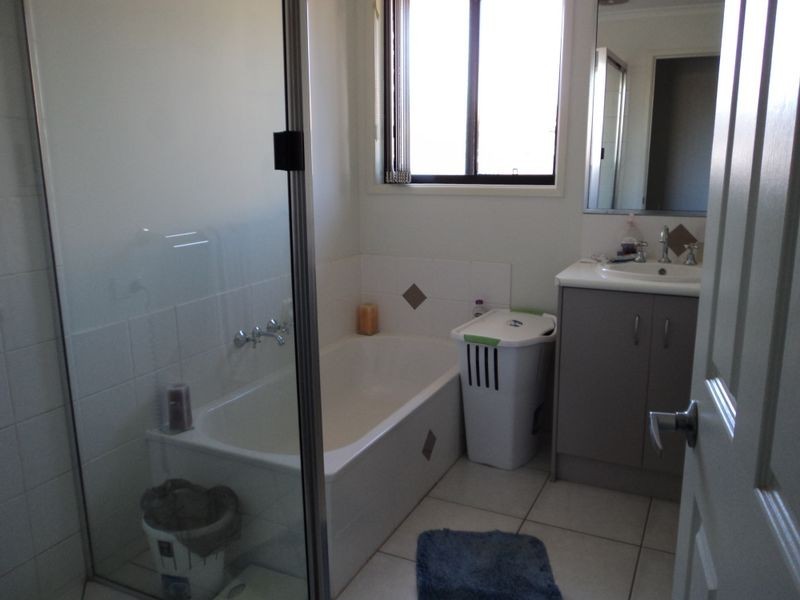 26 Skyline Drive, New Auckland QLD 4680