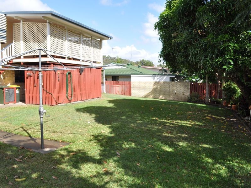 11 Wodonga Street, Clinton QLD 4680