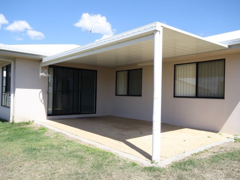 4 Saxonvale Court, New Auckland QLD 4680