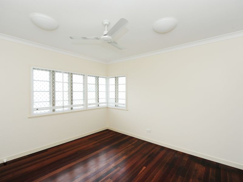 86 Barney Street, Gladstone QLD 4680