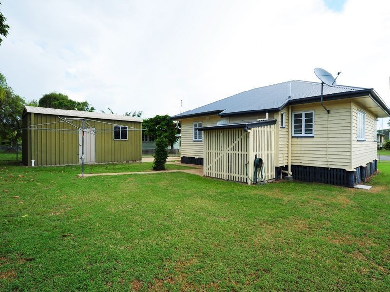 86 Barney Street, Gladstone QLD 4680
