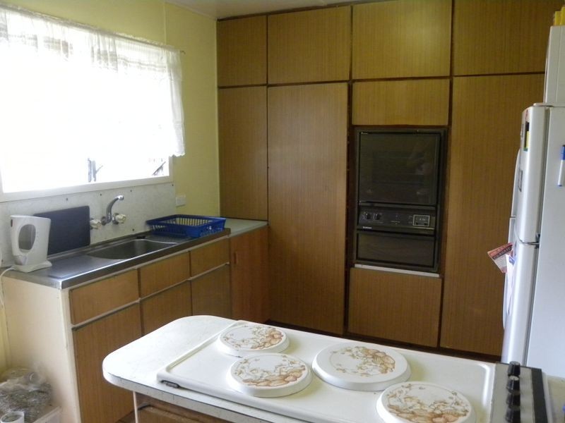 7 Pershouse Street, Barney Point QLD 4680