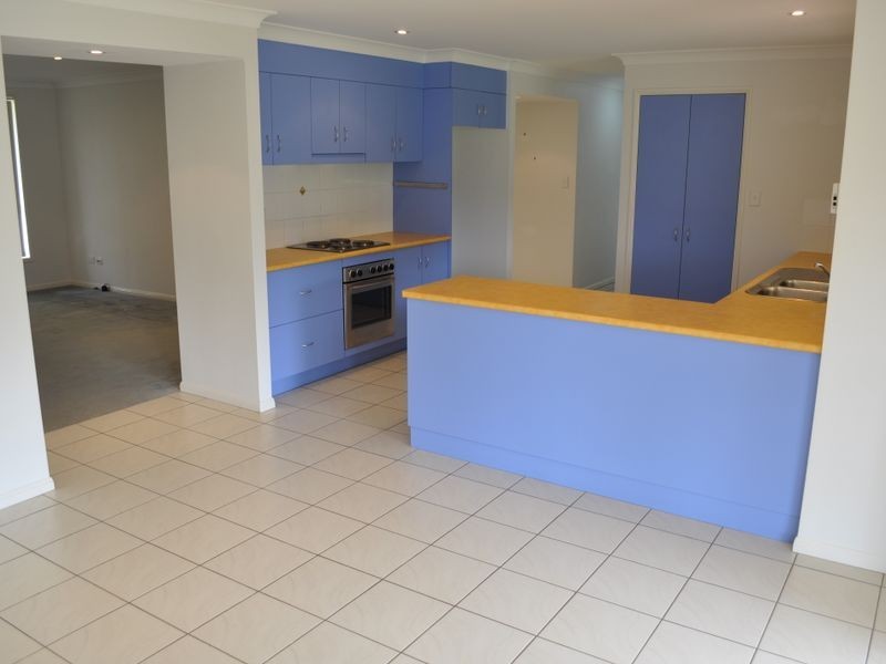 177 J Hickey Avenue, Clinton QLD 4680