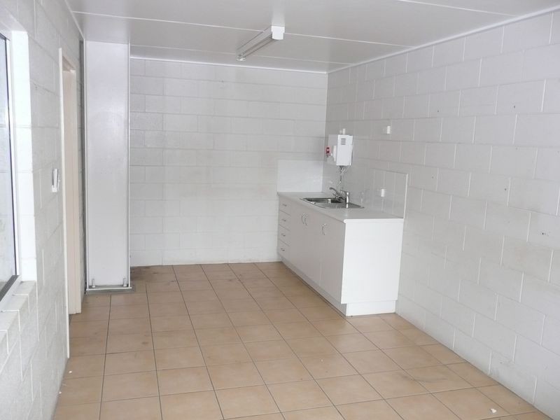 3 Mccabe Street, Gladstone QLD 4680