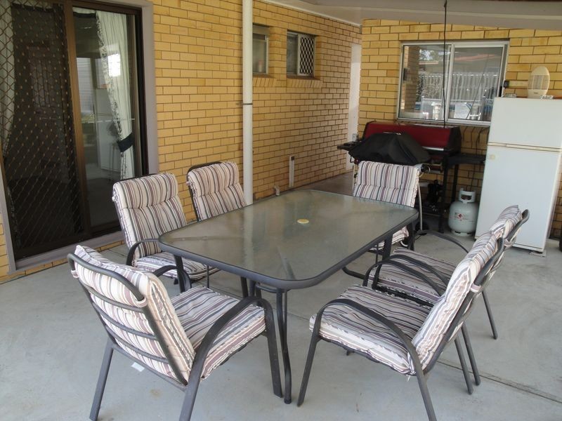 3 Brolga Avenue, New Auckland QLD 4680